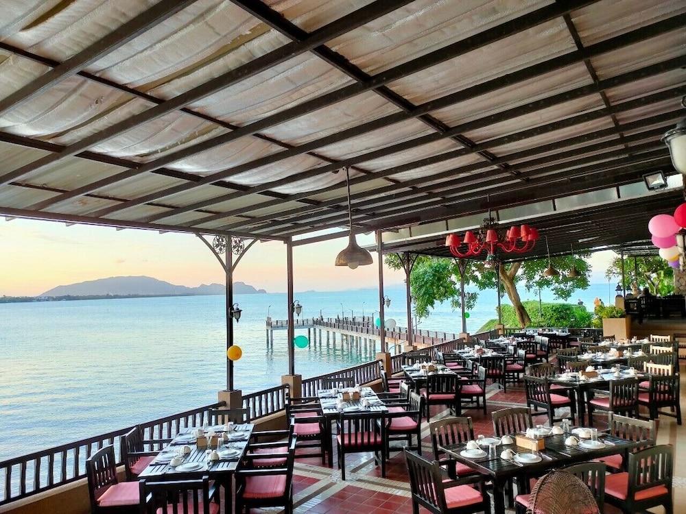 Racha Kiri Resort & Spa, Khanom Eksteriør bilde