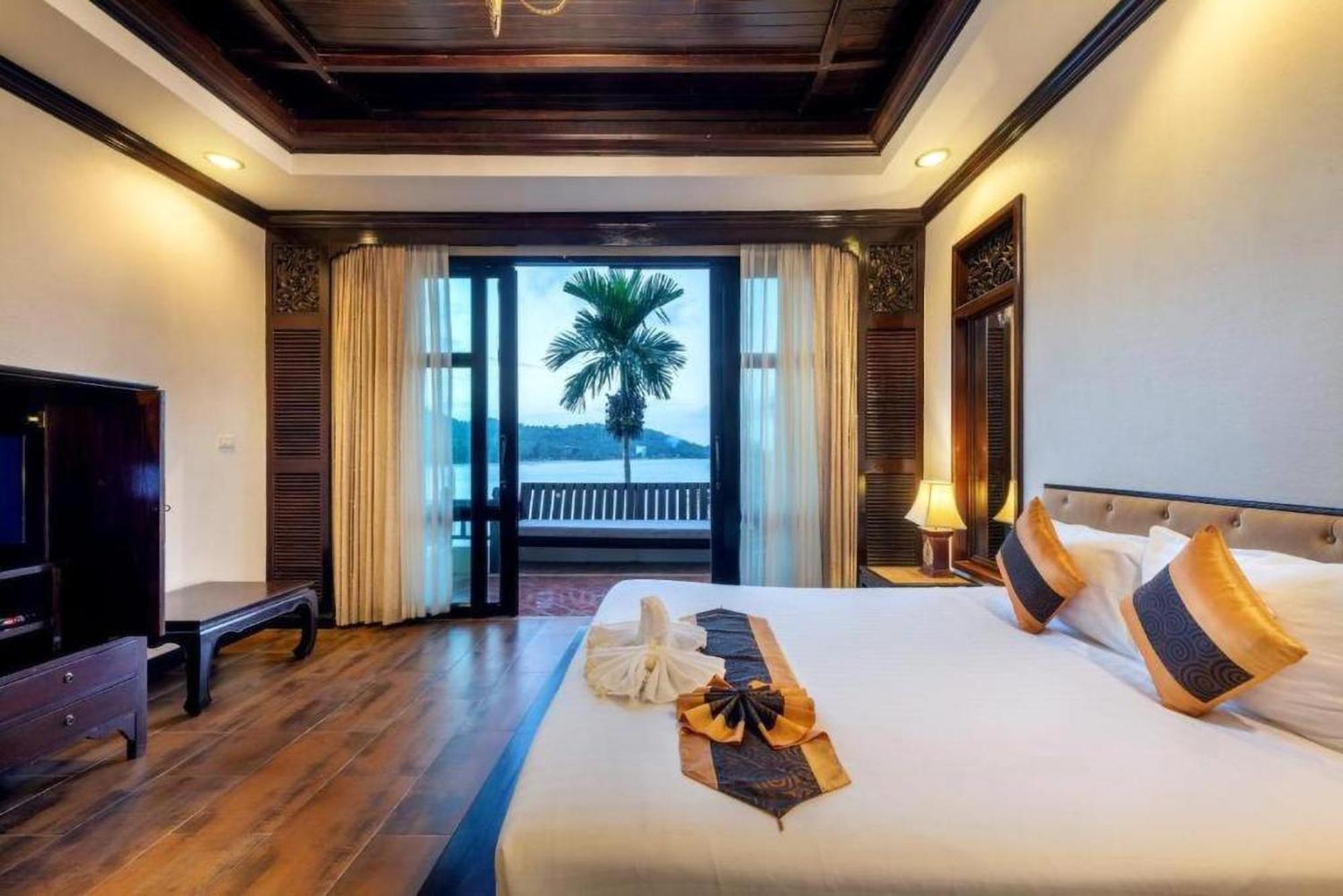 Racha Kiri Resort & Spa, Khanom Eksteriør bilde